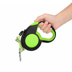 Retractable dog leash with reflective details
