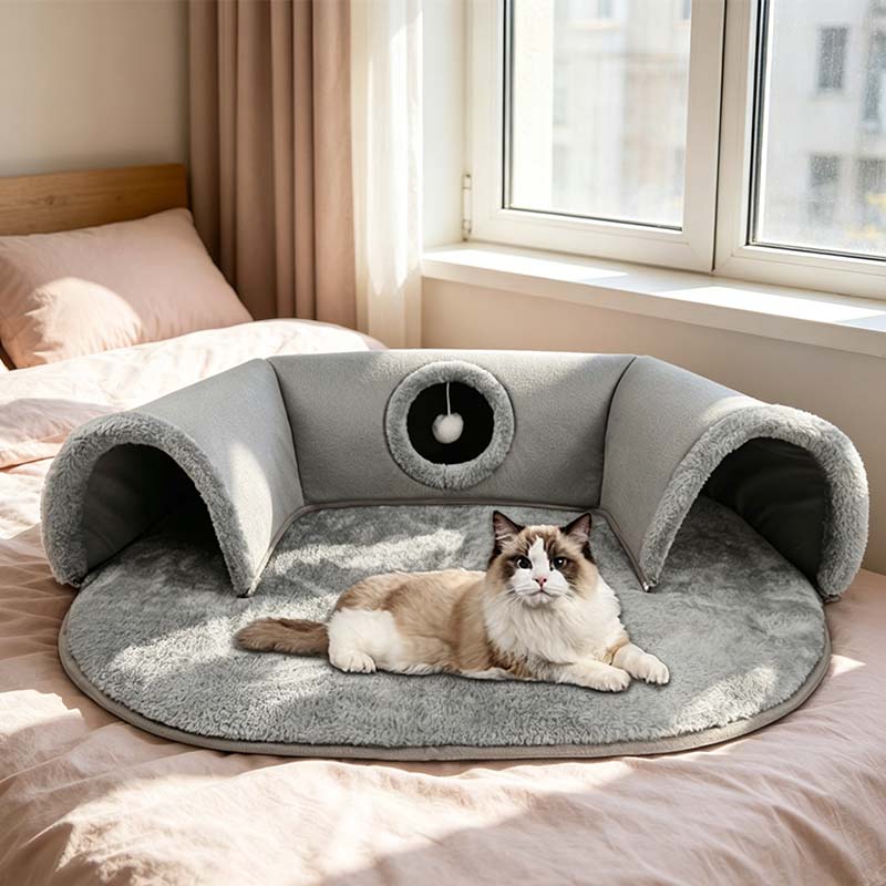 Cat cave bed detail