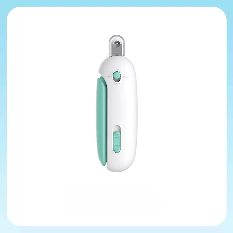 Pet nail clipper detail