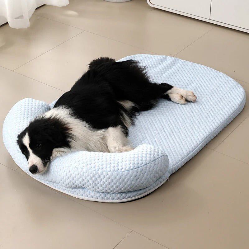 Pet cooling mat with dog