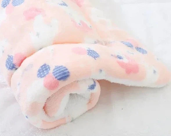 Pink Berries fleece pet blanket