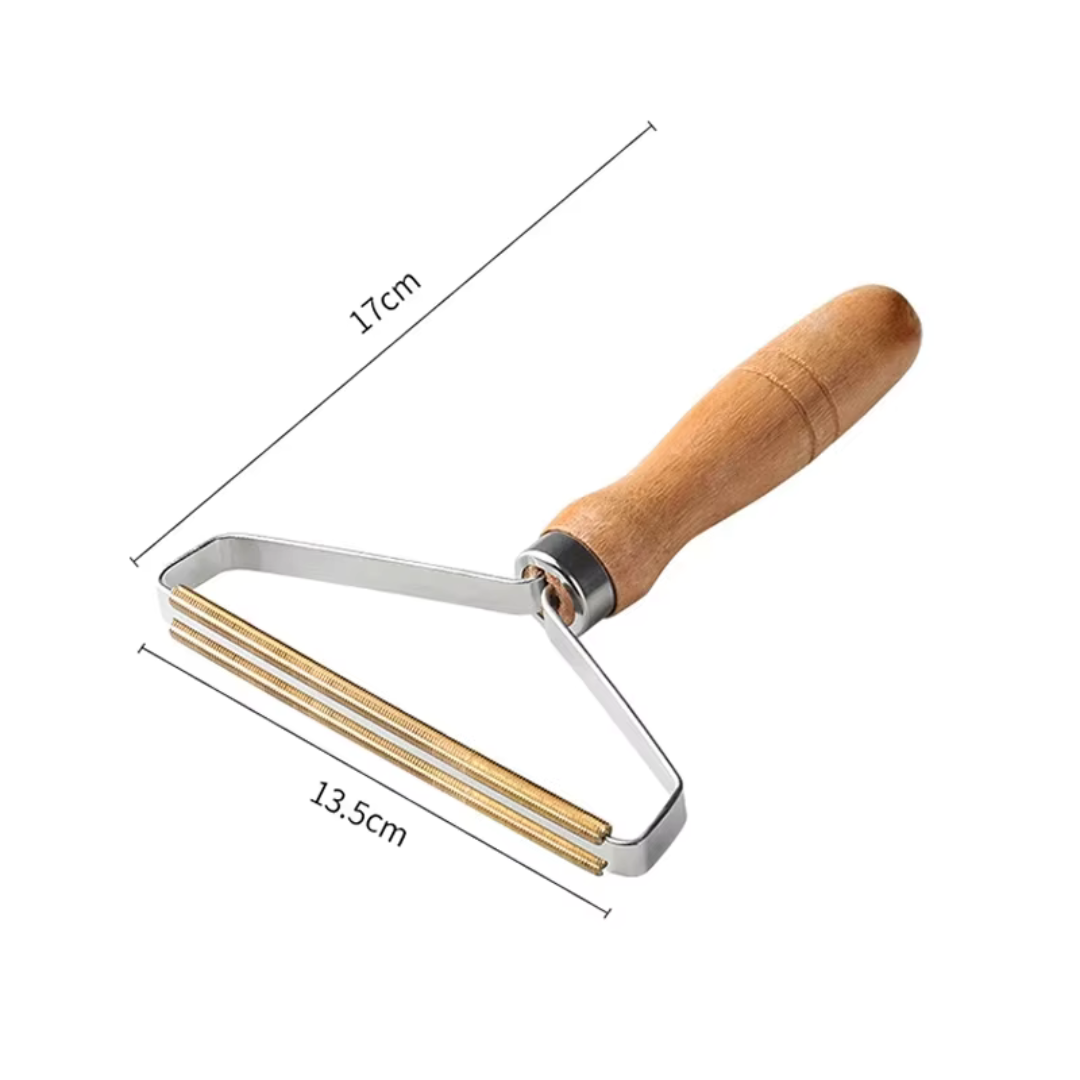 Lint remover dimensions 17 x 13.5 cm